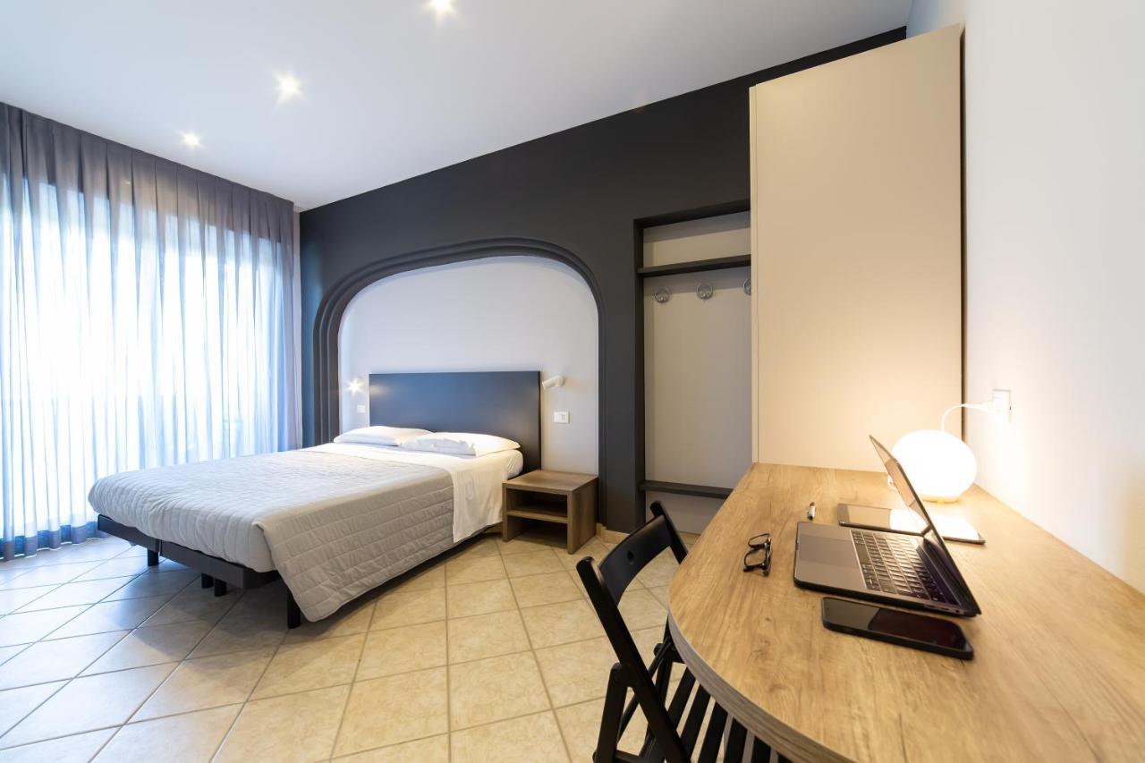 Hotel Parco 밀라노마리티마 외부 사진